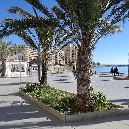 Casas Holiday - Playa Del Cura 2 또레비에하 객실 사진