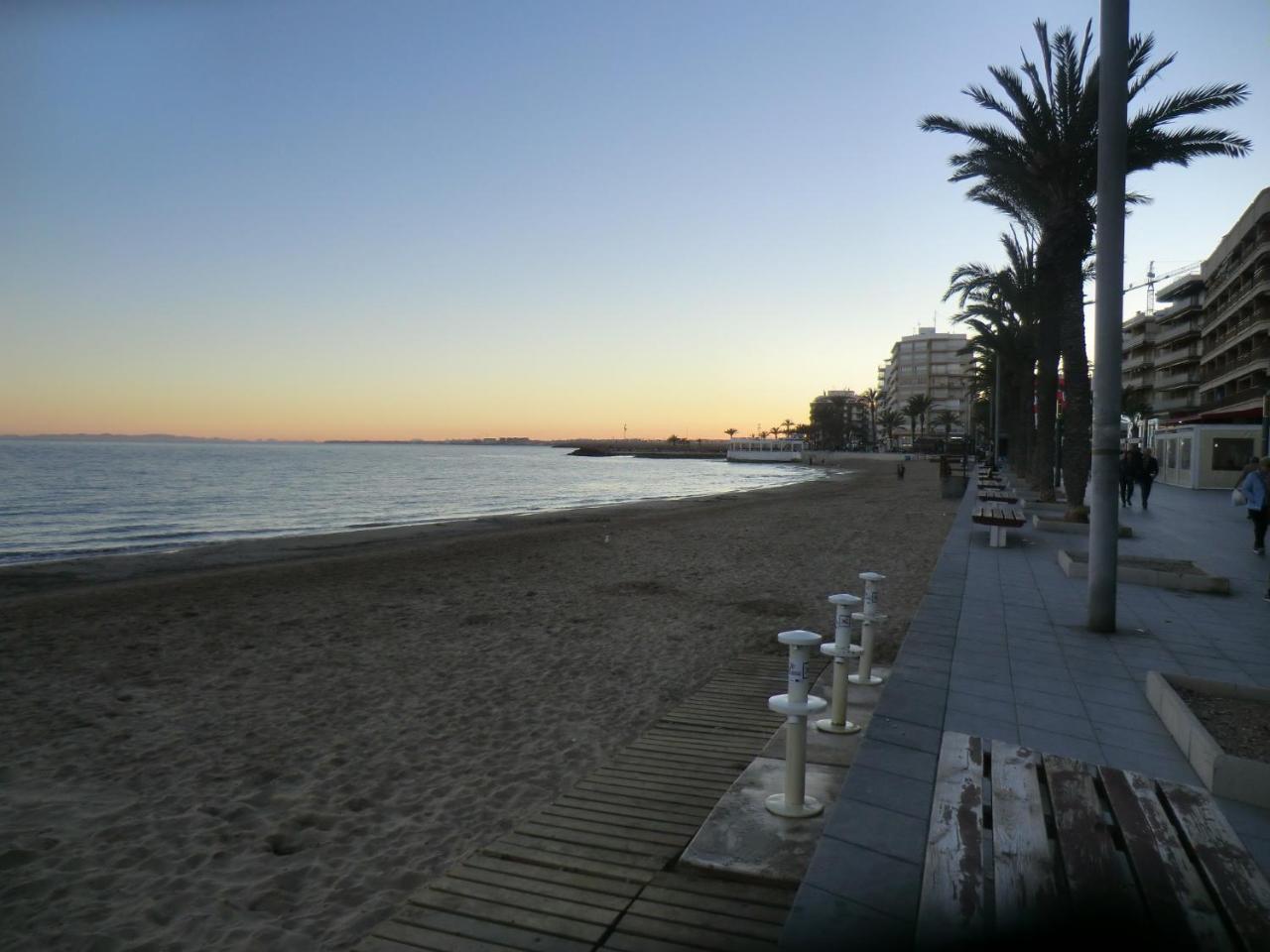 Casas Holiday - Playa Del Cura 2 또레비에하 외부 사진