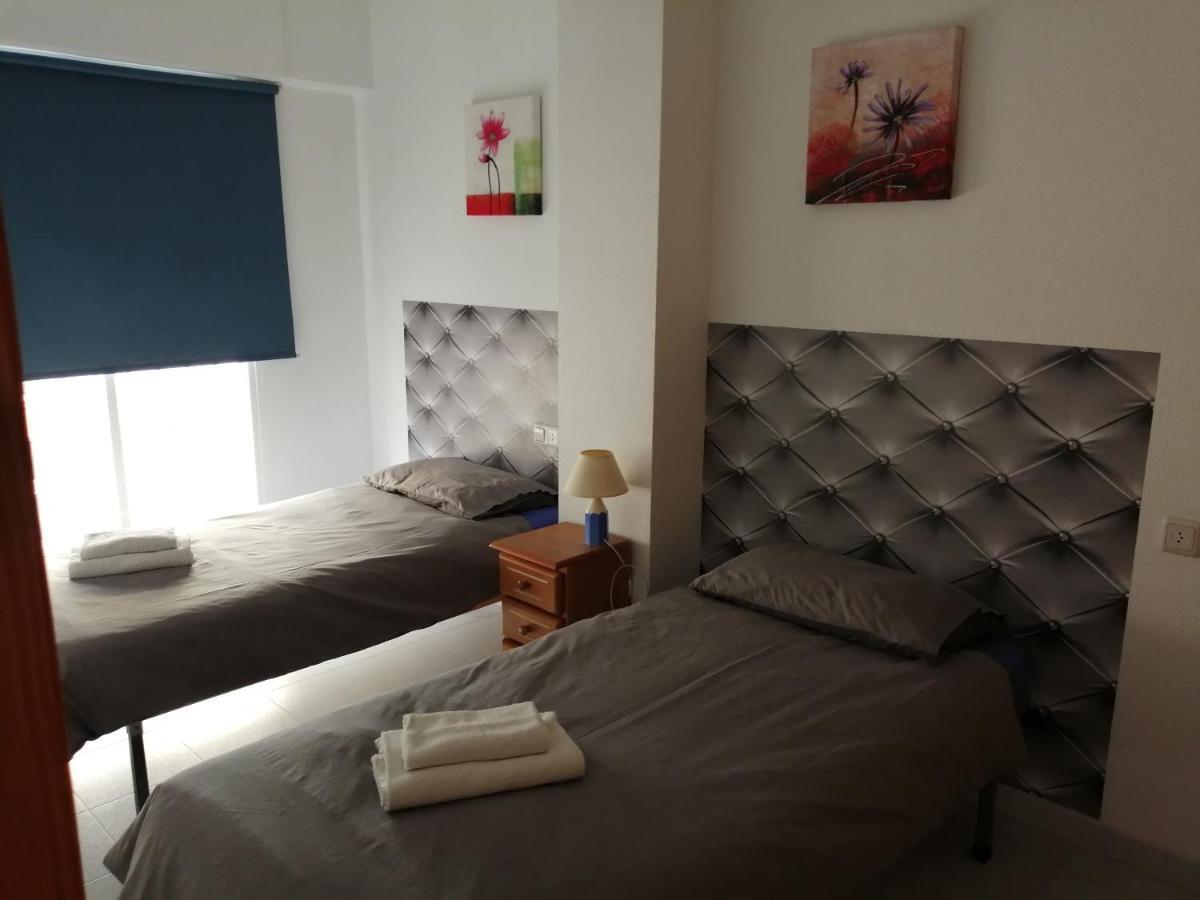 Casas Holiday - Playa Del Cura 2 또레비에하 외부 사진